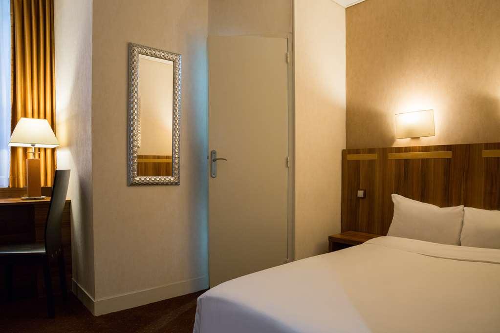 Hotel The Originals Du Grand Monarque Nantes Gare Ruang foto