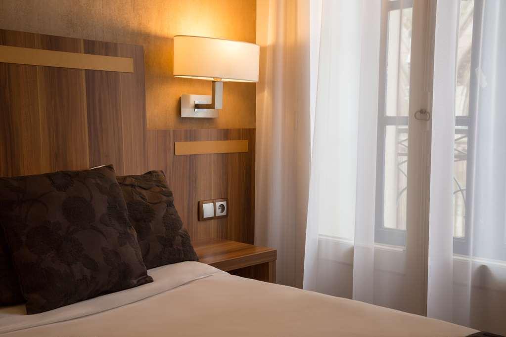 Hotel The Originals Du Grand Monarque Nantes Gare Ruang foto